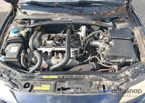 2007 Volvo S60 2.5T from USA, damaged, VIN YV1RS592672614935